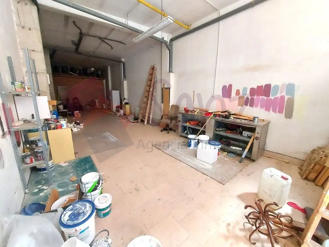 Local comercial en venta en Calle Luis Barrón, imagen 2