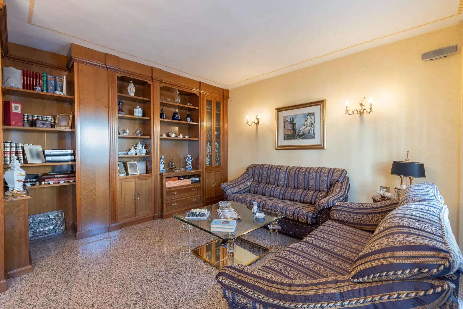 Sala d'estar de Casa adosada en venda en Centro de Albolote
