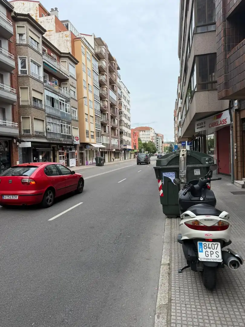 Business premises to rent in San Claudio - La Chantría, imagen 10