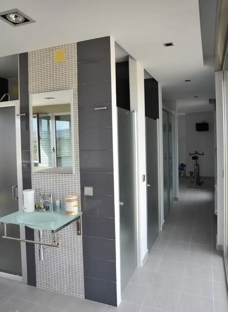 Bany de Casa o xalet en venda en Yecla amb Aire condicionat