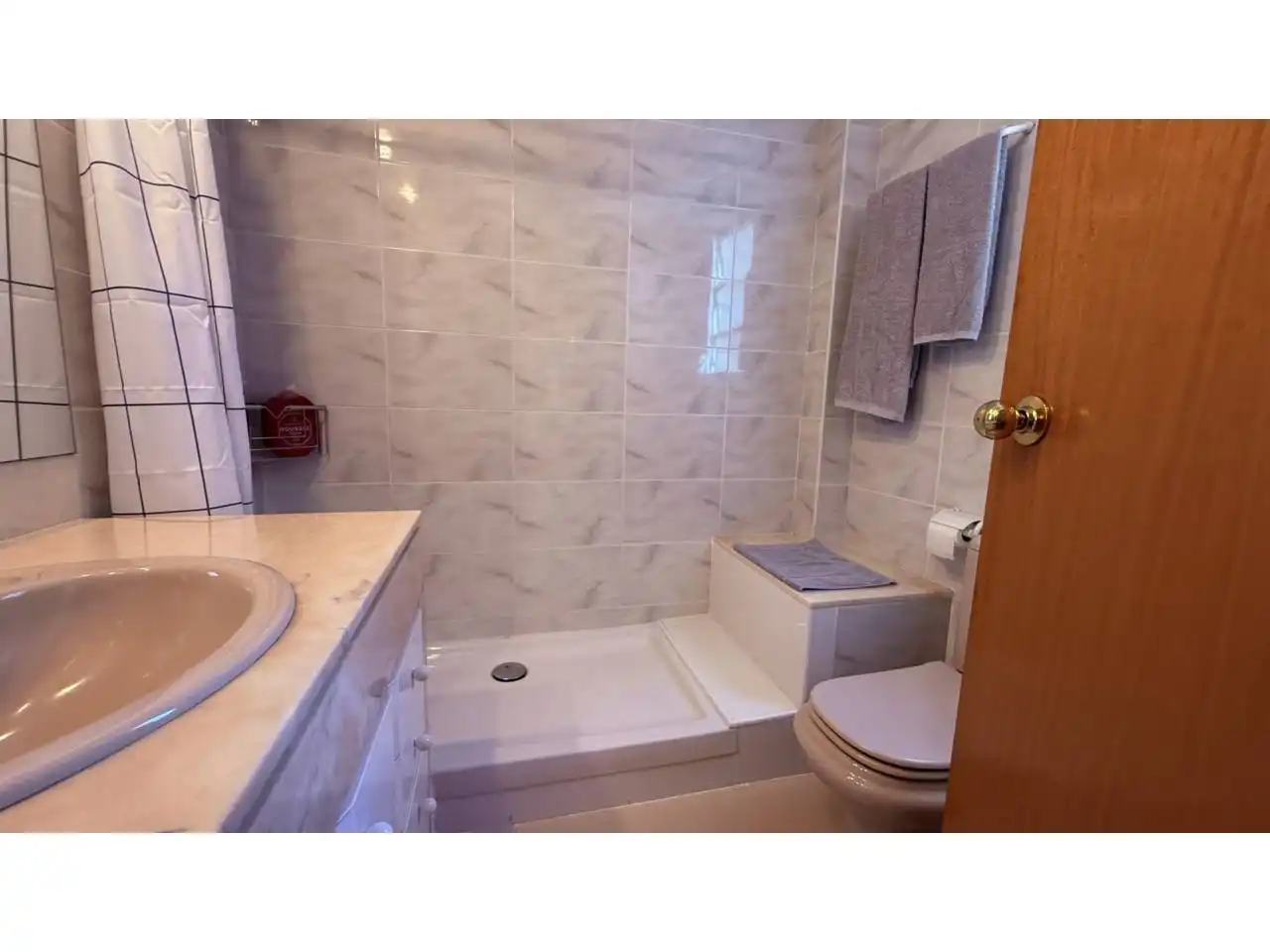 Bathroom of Flat for sale in Cornellà de Llobregat  with Balcony