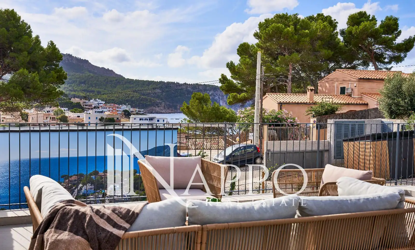 Terrasse von Wohnung zum Verkauf in Andratx mit Klimaanlage, Heizung und Privatgarten