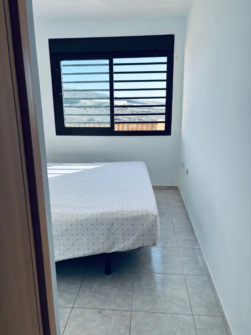 Habitación de Piso de alquiler en Arona con Terraza, Amueblado y Horno