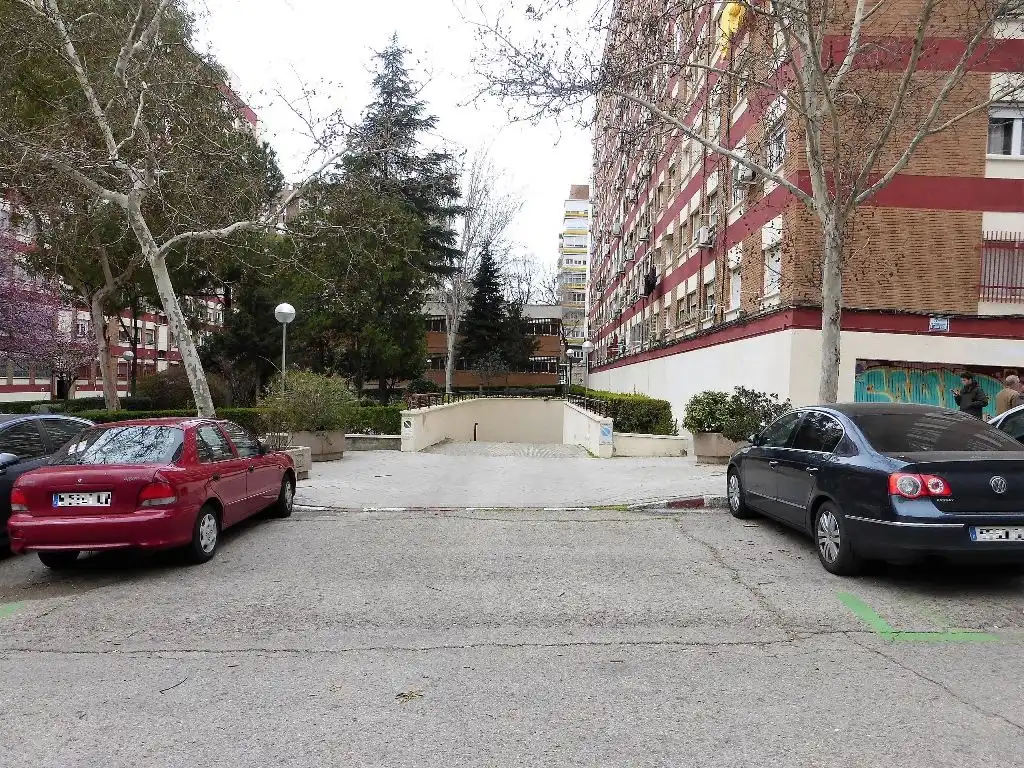 Garage for rent in Calle de la Cruz del Sur, 16, Estrella