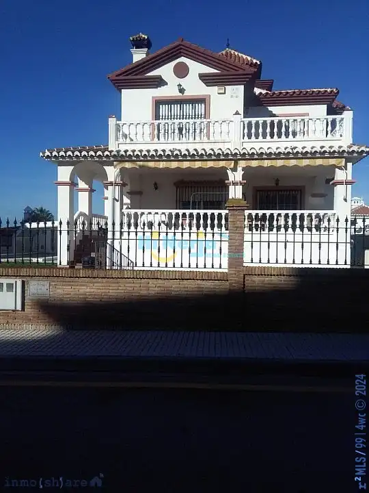 Xalet amb piscina en venda a Torre del Mar, imagen 4
