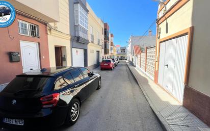 Vista exterior de Local en venda en Chiclana de la Frontera