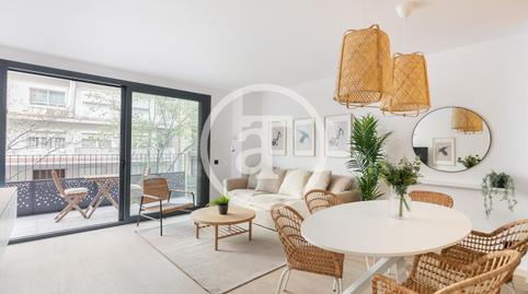 Foto 3 de Piso de alquiler en C/ de Biscaia, Navas, Barcelona