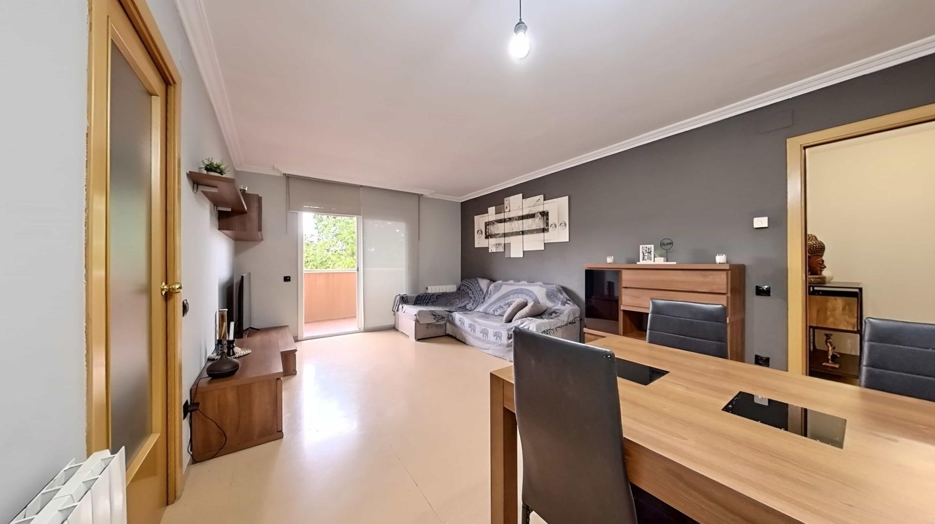Living room of Flat for sale in Badalona  with Heating, Terrace and Balcony
