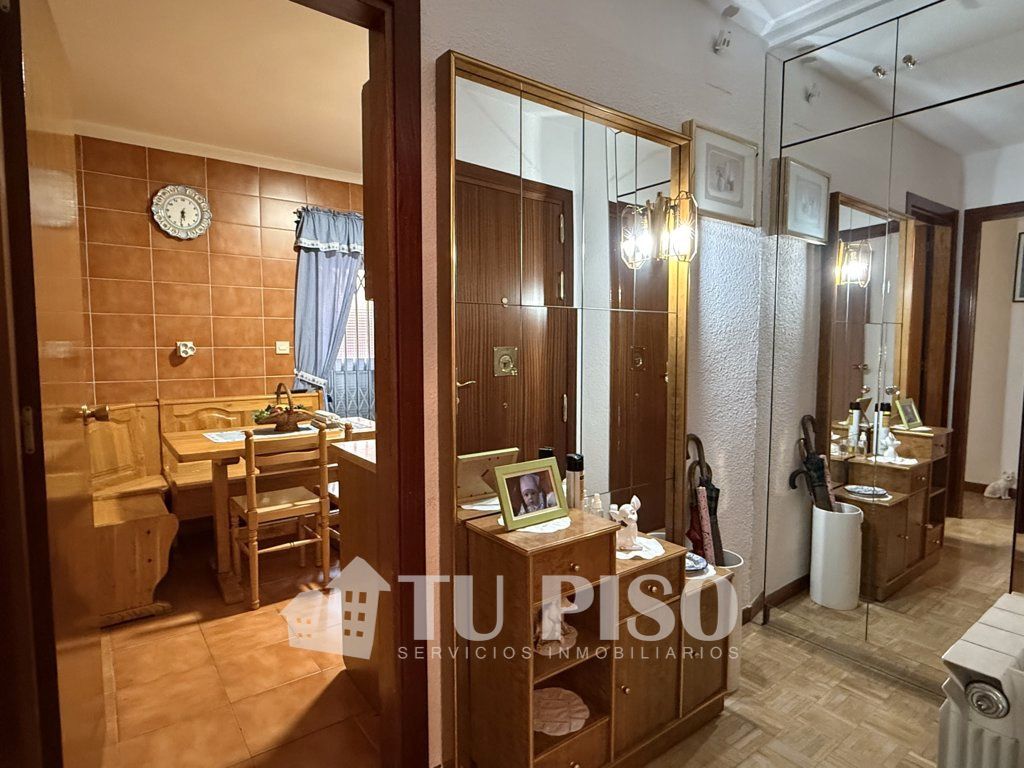 Kitchen of Flat for sale in Rivas-Vaciamadrid  with Air Conditioner, Heating and Furnished