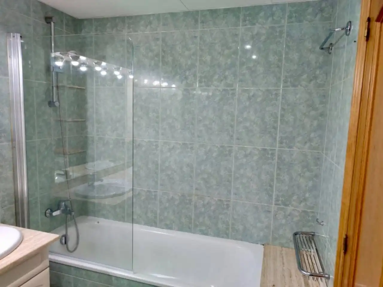 Flat with lift to rent in Avenida Tarragona, imagen 15