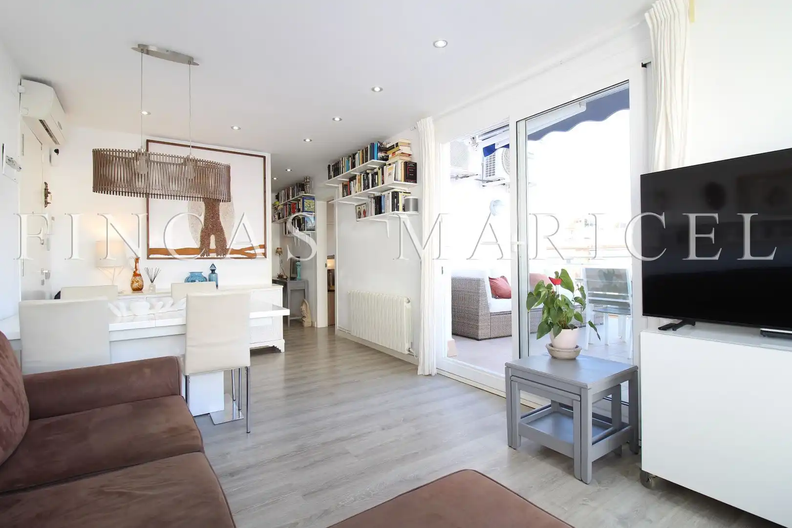 Sala de estar de Ático en venta en Sitges con Aire acondicionado, Calefacción y Terraza