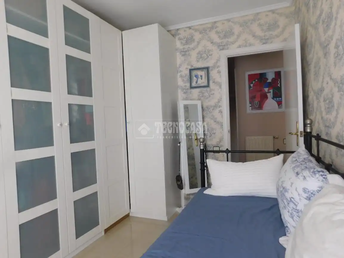Habitación de Casa adosada en venta en Zaragoza con Piscina comunitaria