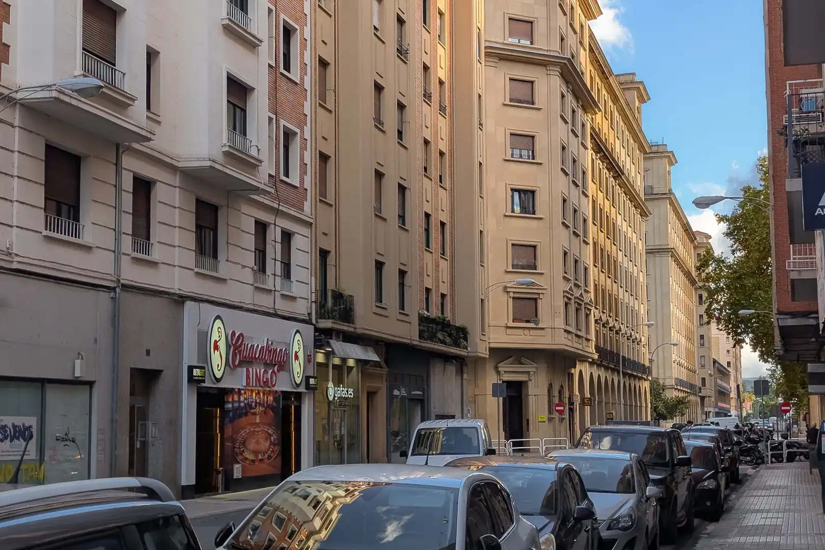 Vista exterior de Piso en venta en  Pamplona / Iruña con Calefacción y Balcón