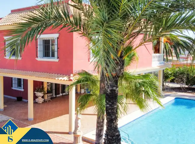 Villa mit Pool zum Verkauf in Zona Carrefour - Urbanizaciones, imagen 2
