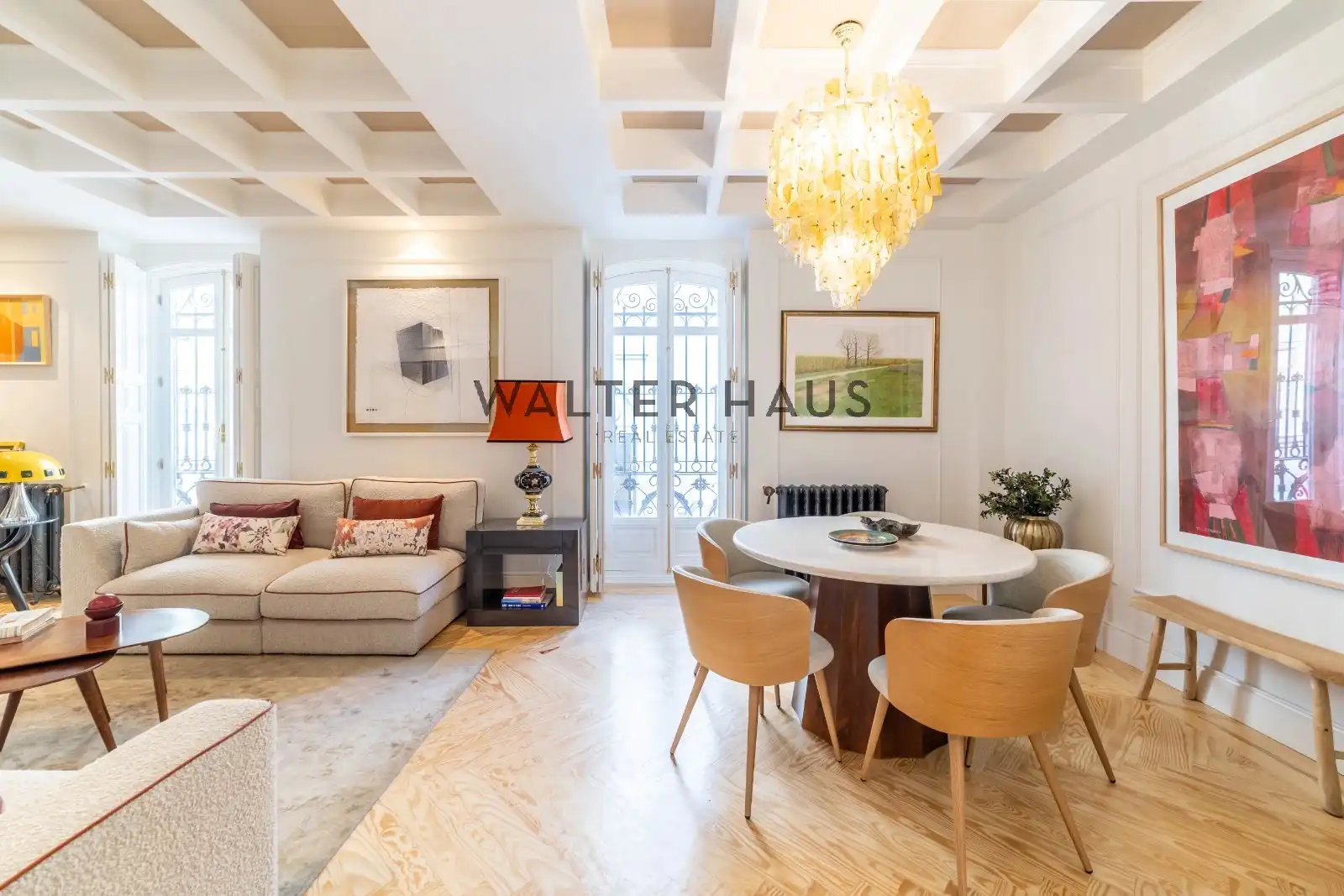 Living room of Flat for sale in Chamberí