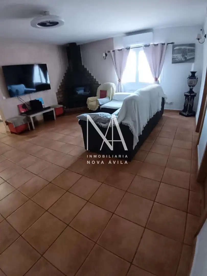 Sala d'estar de Finca rústica en venda en Sencelles amb Calefacció, Jardí privat i Piscina