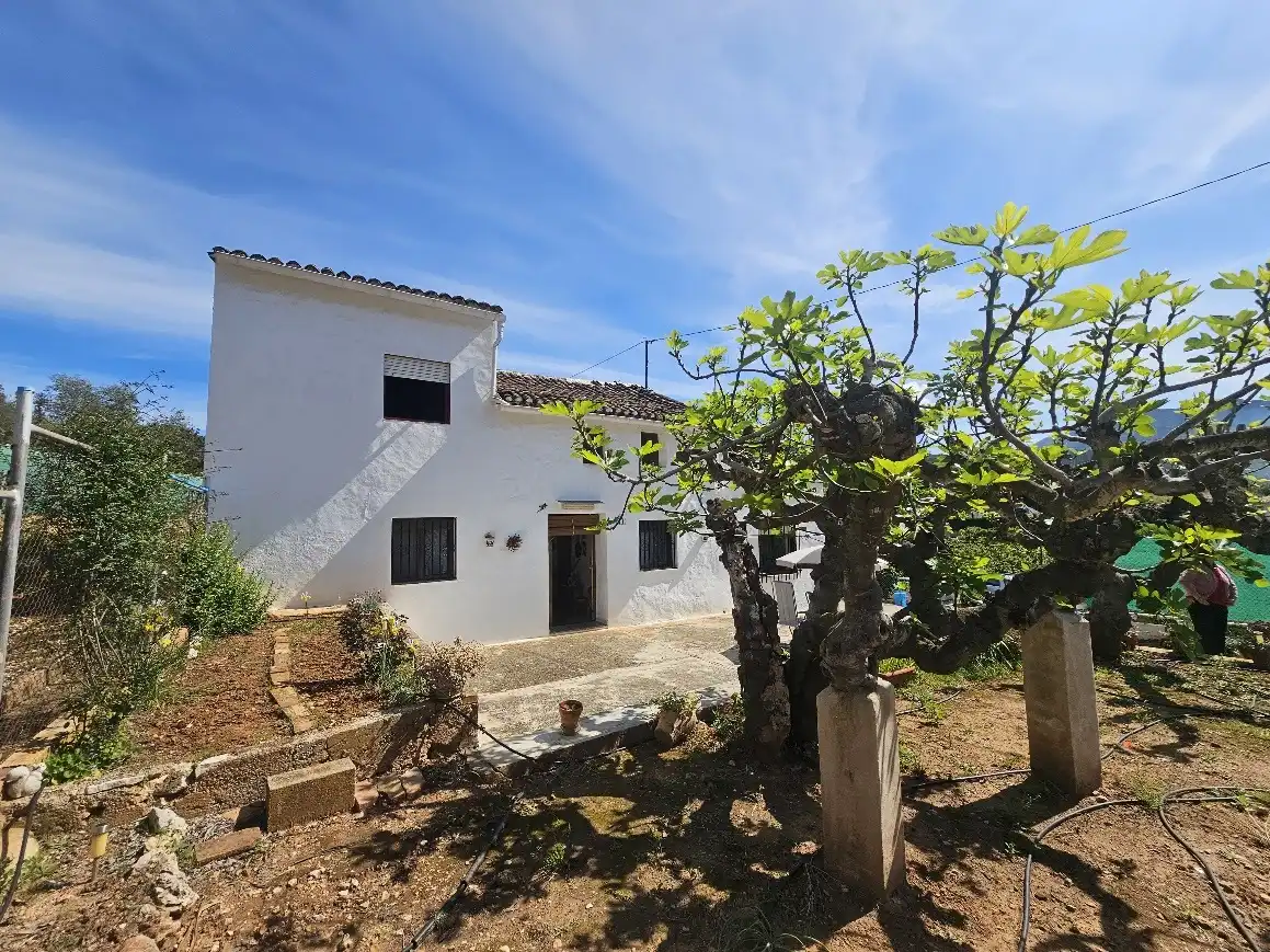 Casa rústica amb piscina en venda a Xàtiva, imagen 4