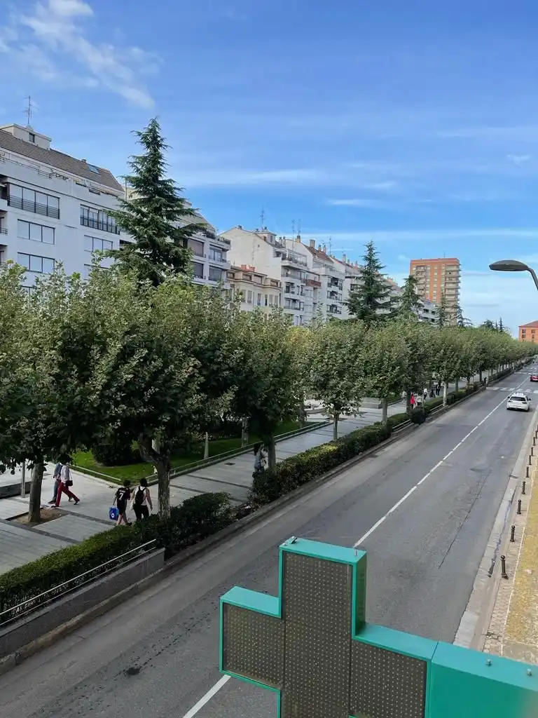 Außenansicht von Wohnung zum Verkauf in Calahorra