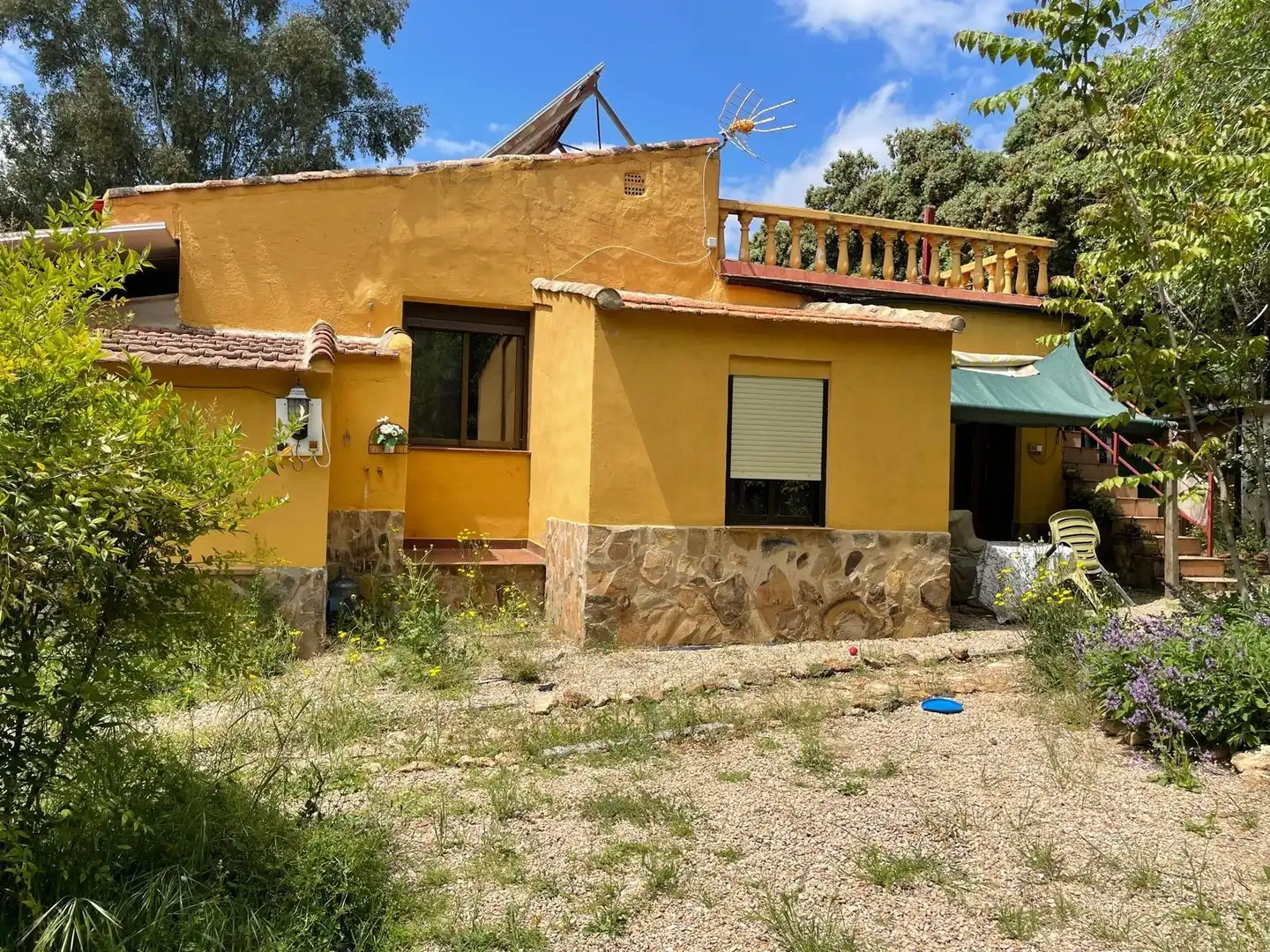 Vista exterior de Finca rústica en venda en Carrión de Calatrava amb Calefacció, Terrassa i Traster