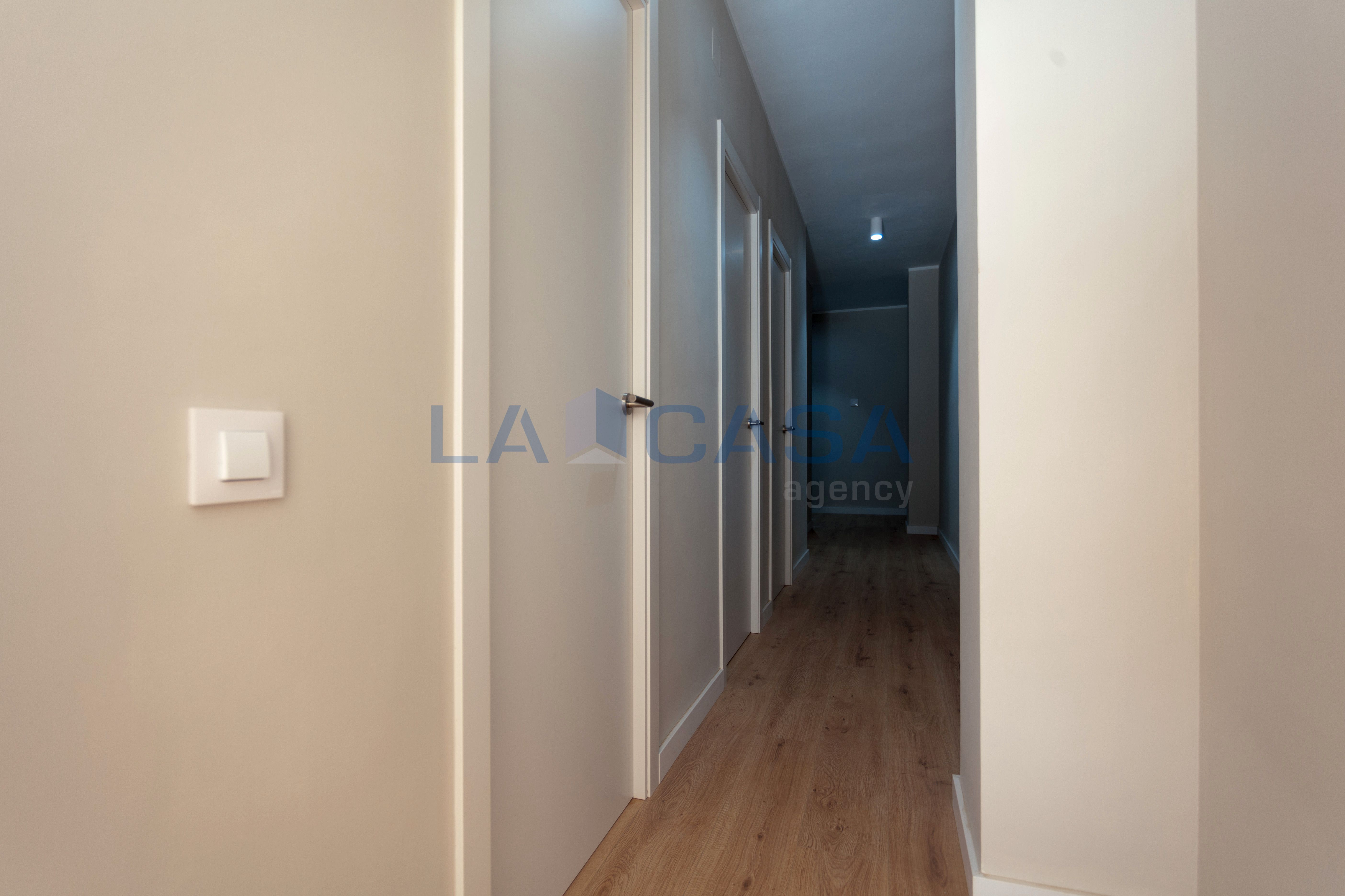 Flat for sale in  Barcelona Capital  with Balcony