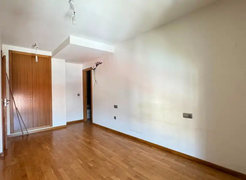 Pis en venda en Castellón de la Plana / Castelló de la Plana amb Aire condicionat, Calefacció i Parquet