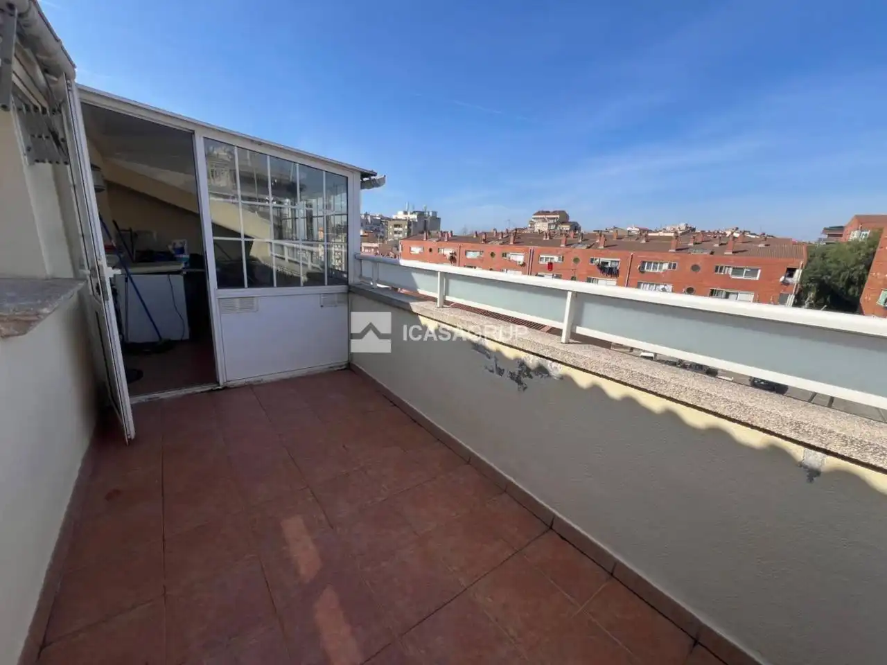 Terrace of Attic for sale in Rubí  with Air Conditioner, Heating and Private garden
