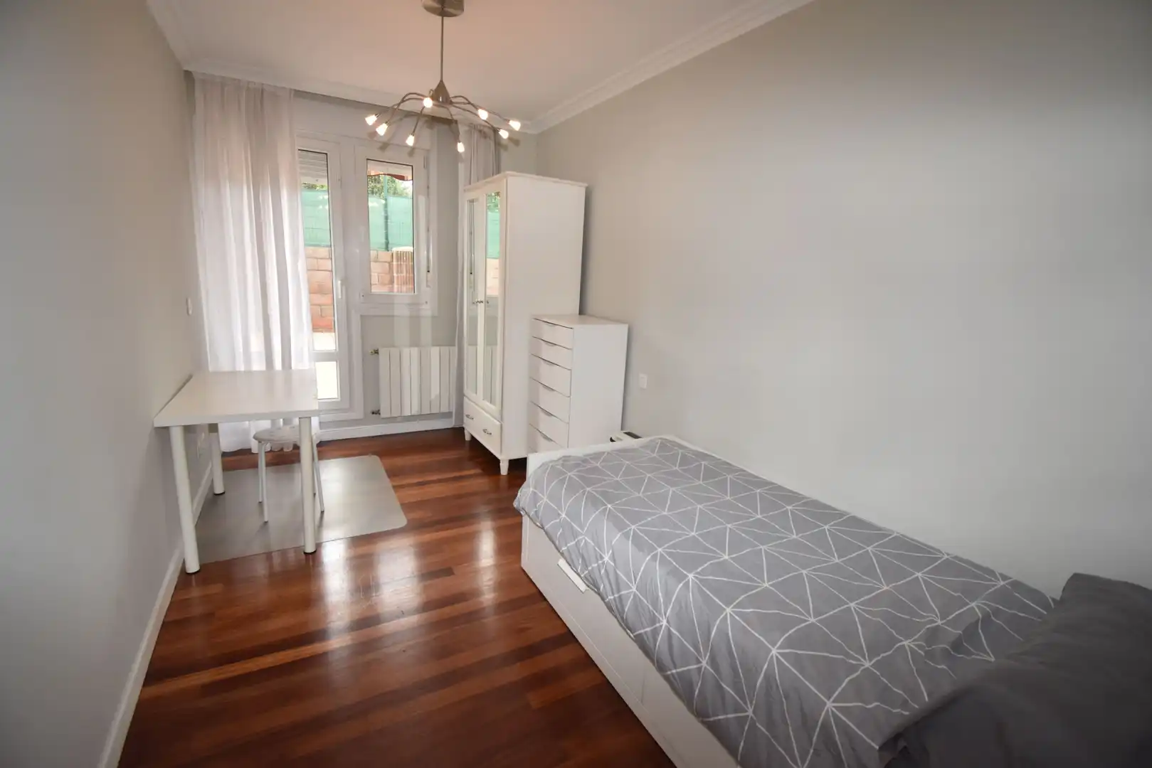 Bajo con piscina en venta en Calle la Bolera, imagen 15