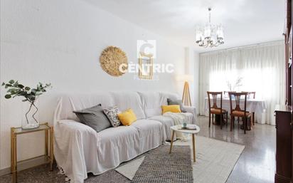 Living room of Flat for sale in Rubí  with Air Conditioner and Terrace