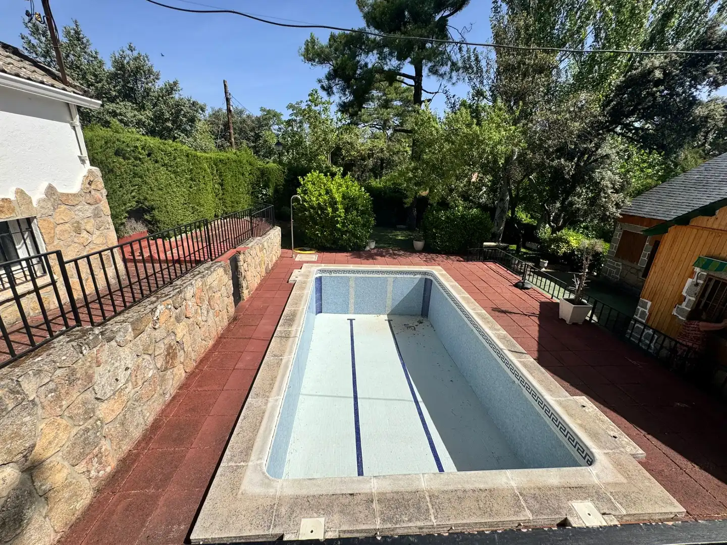 Piscina de Casa o chalet en venta en Robledo de Chavela con Calefacción, Jardín privado y Terraza