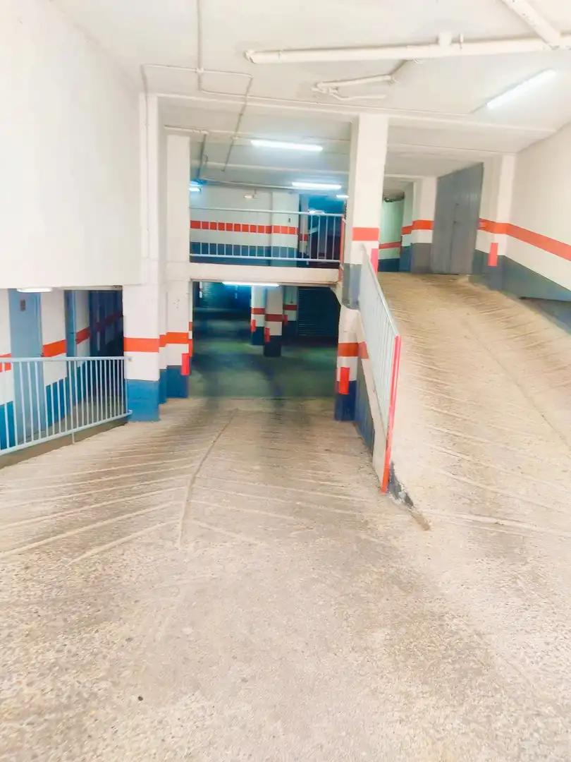Piso de alquiler en Calle Valdeserías, Centro