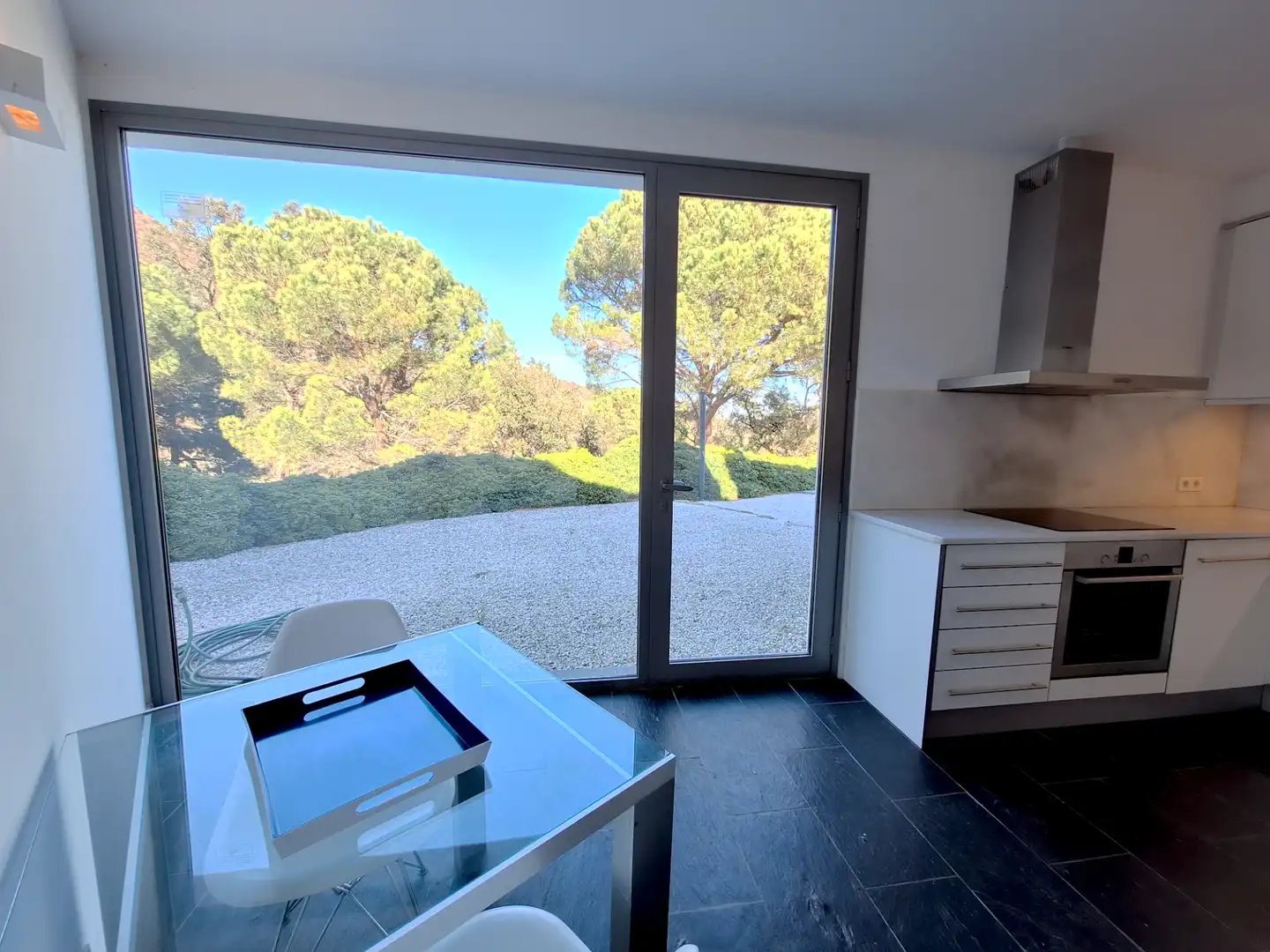Cuina de Casa o xalet en venda en La Selva de Mar amb Jardí privat, Terrassa i Piscina