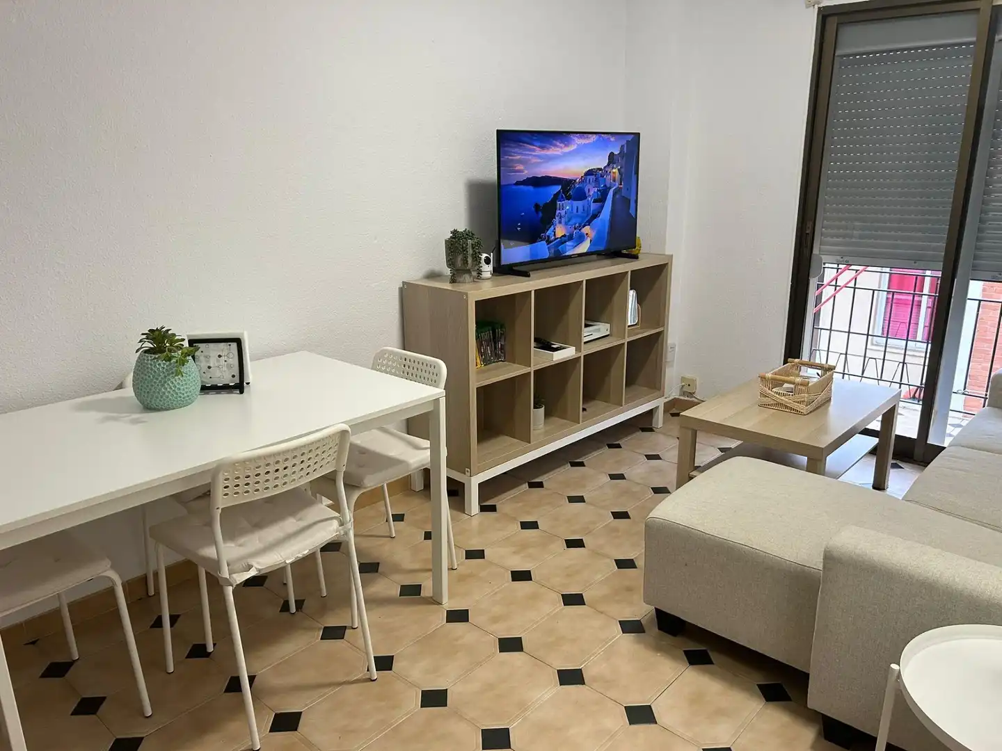 Wohnung mit Balkon zum Verkauf in Casco Antiguo