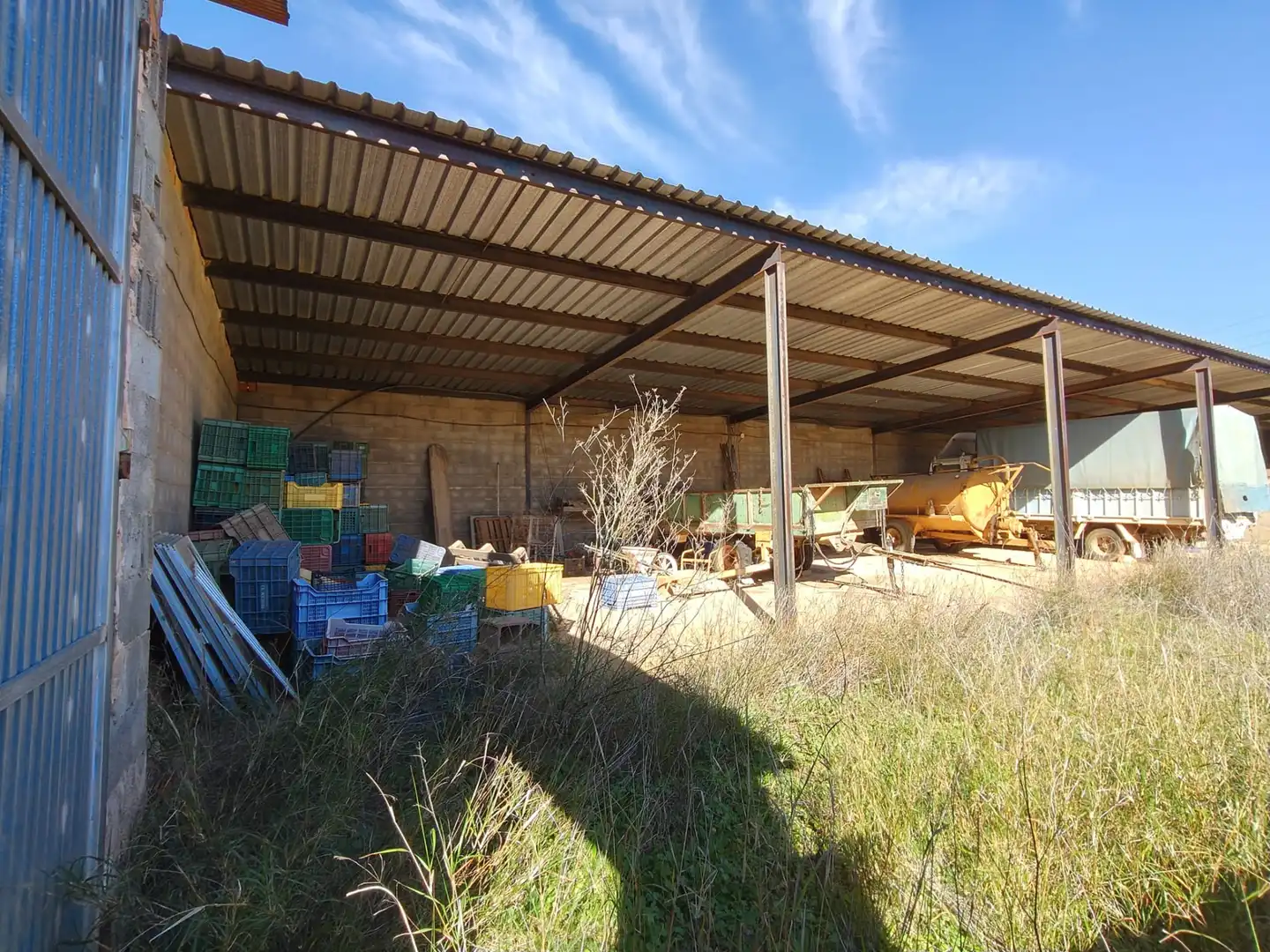 Vista exterior de Casa o xalet en venda en Atzeneta del Maestrat amb Calefacció, Jardí privat i Terrassa