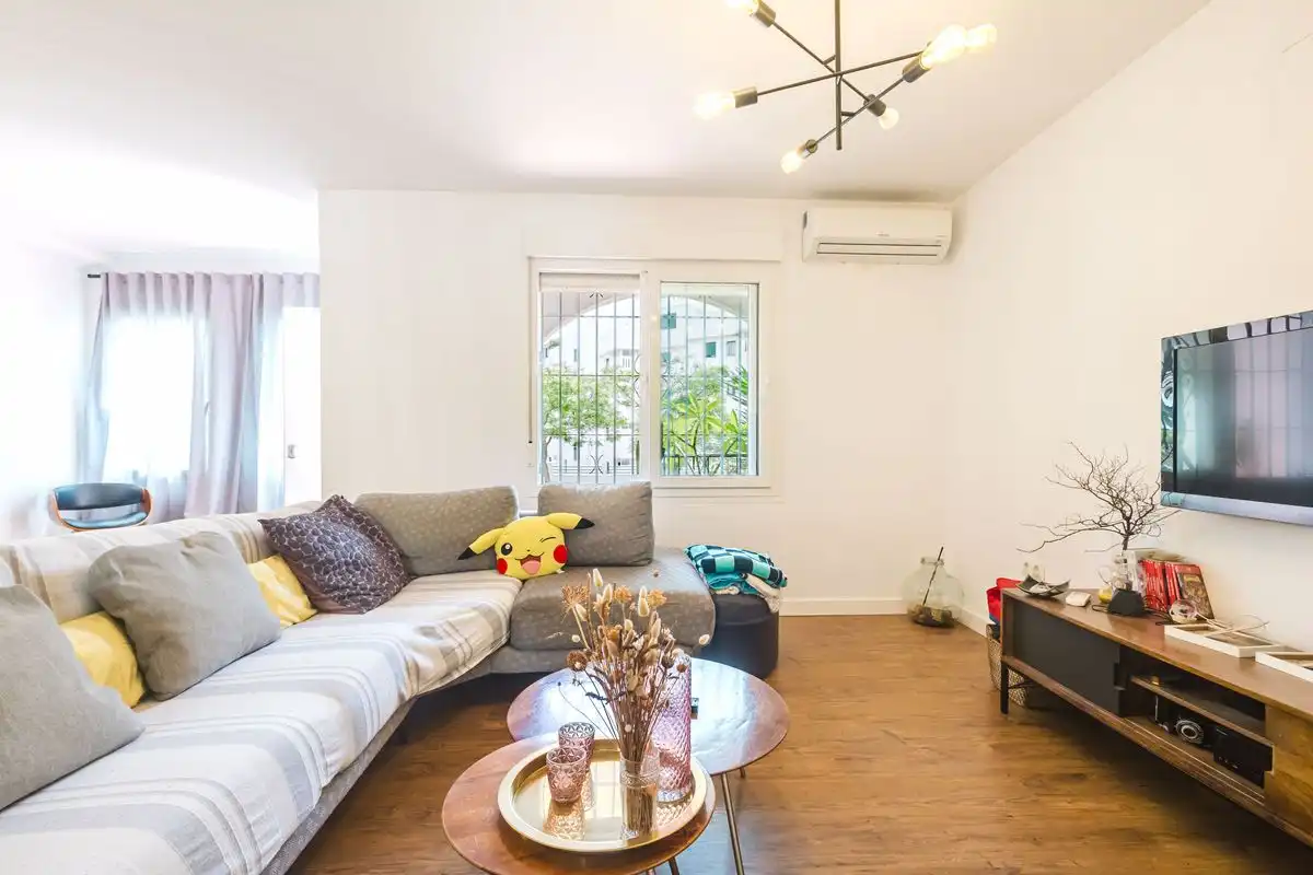 Casa a schiera con terrazza in vendita a Calle Debussy, imagen 2