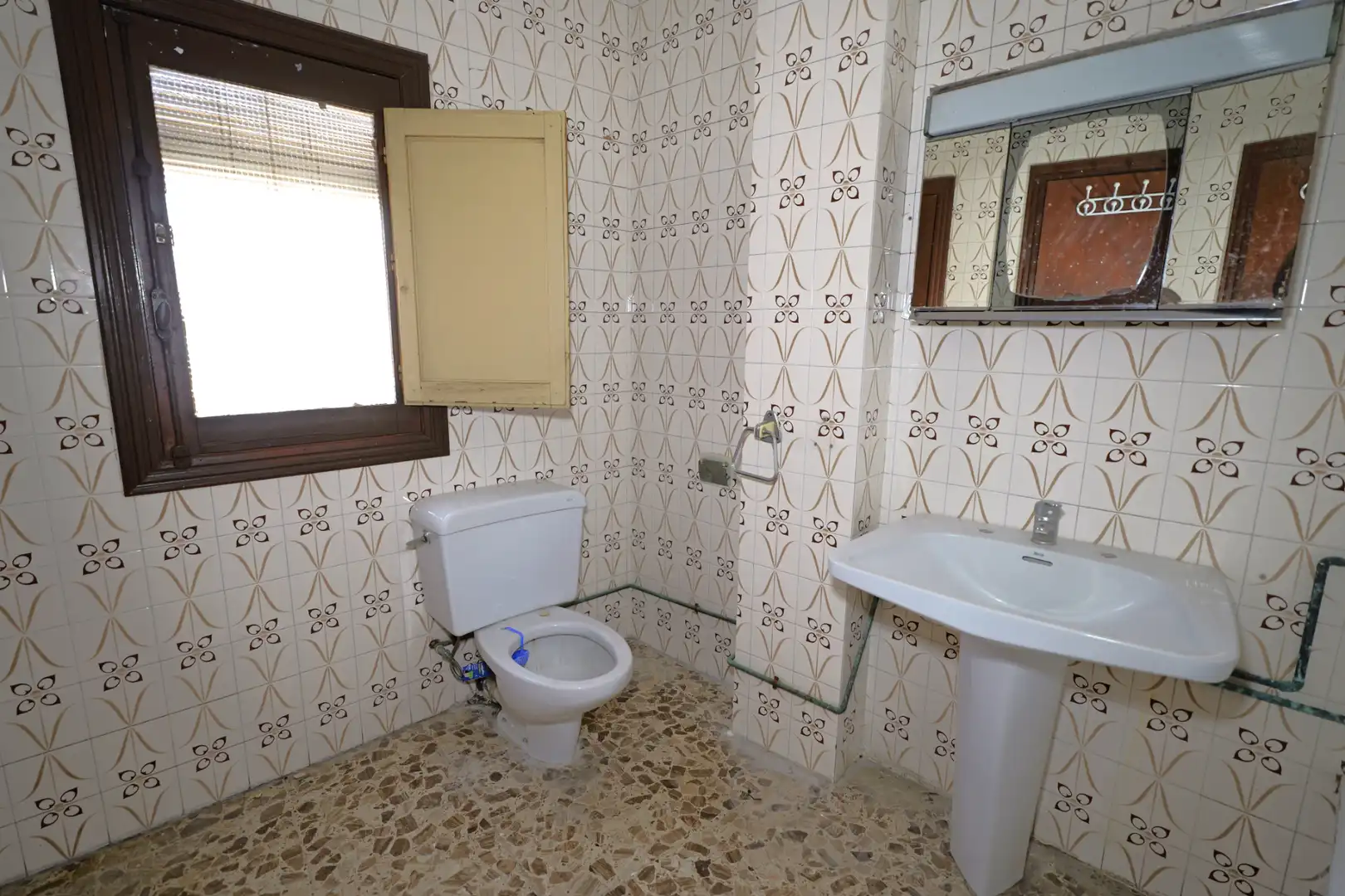 Baño de Ático en venta en Berja