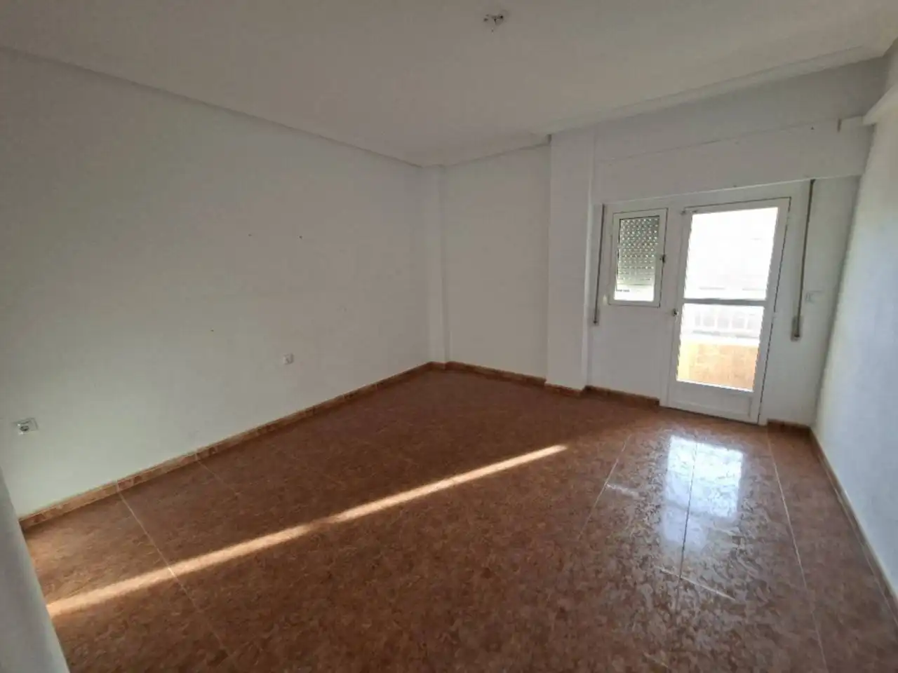 Flat for sale in Plaza Alfonso XII, La Unión ciudad