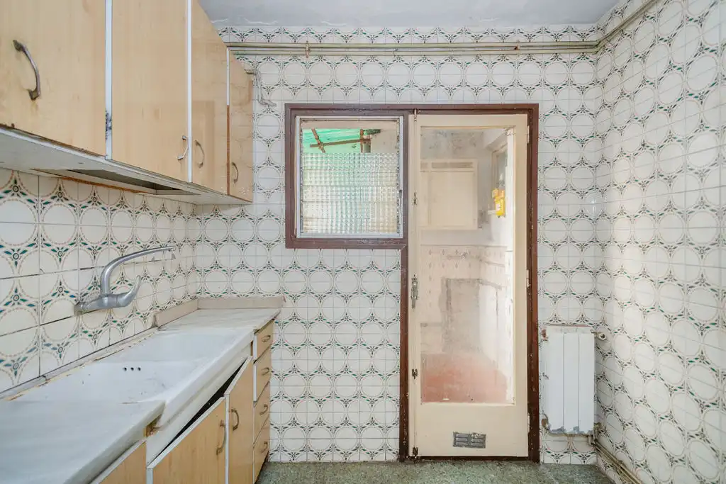 Kitchen of Apartments for sale in Salt
