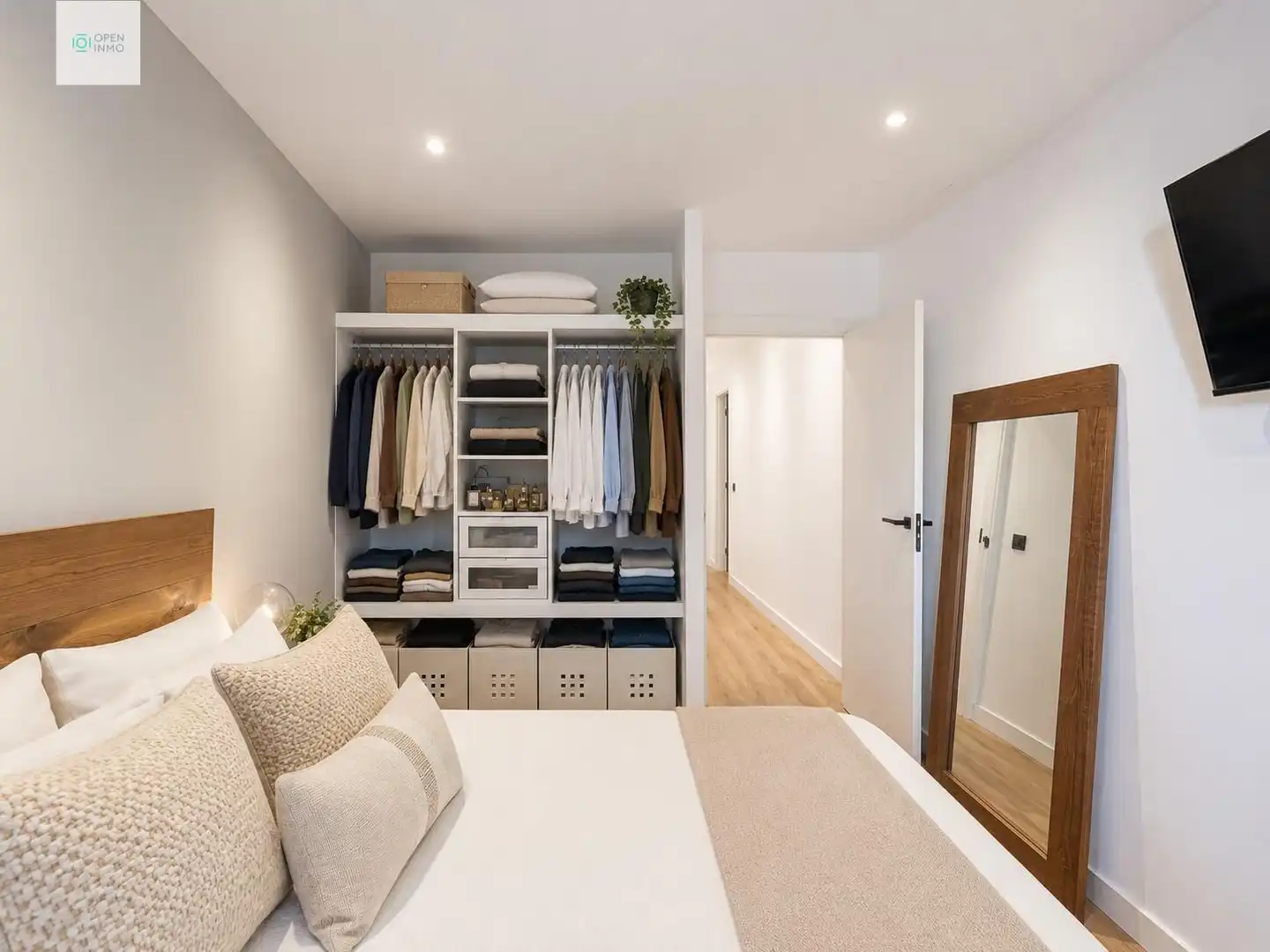 Schlafzimmer von Wohnung zum Verkauf in Vilanova i la Geltrú mit Klimaanlage, Heizung und Balkon