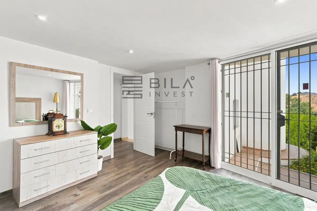 Villa avec piscine à vendre à Cerros del Aguila, imagen 32