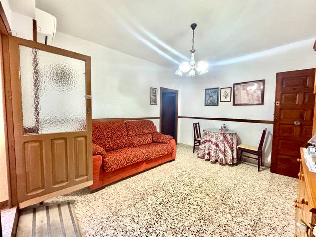 Piso en Venta en Calle Masnou en Adra