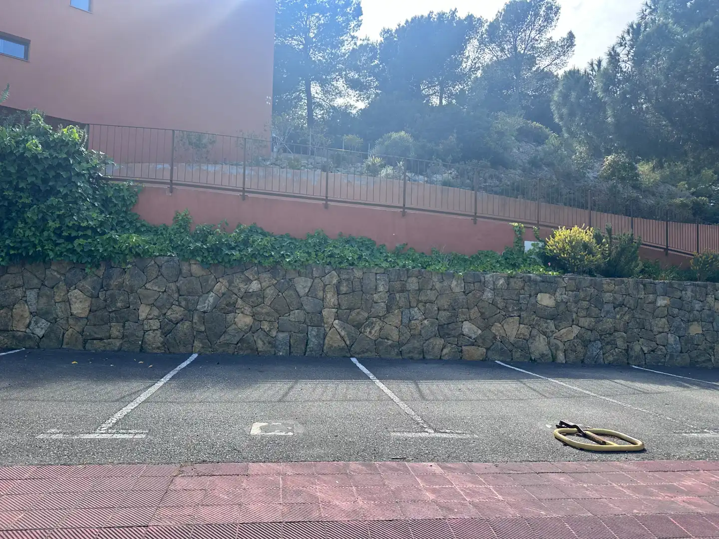 Parking de Casa o chalet en venta en Tarragona con Aire acondicionado, Calefacción y Jardín privado