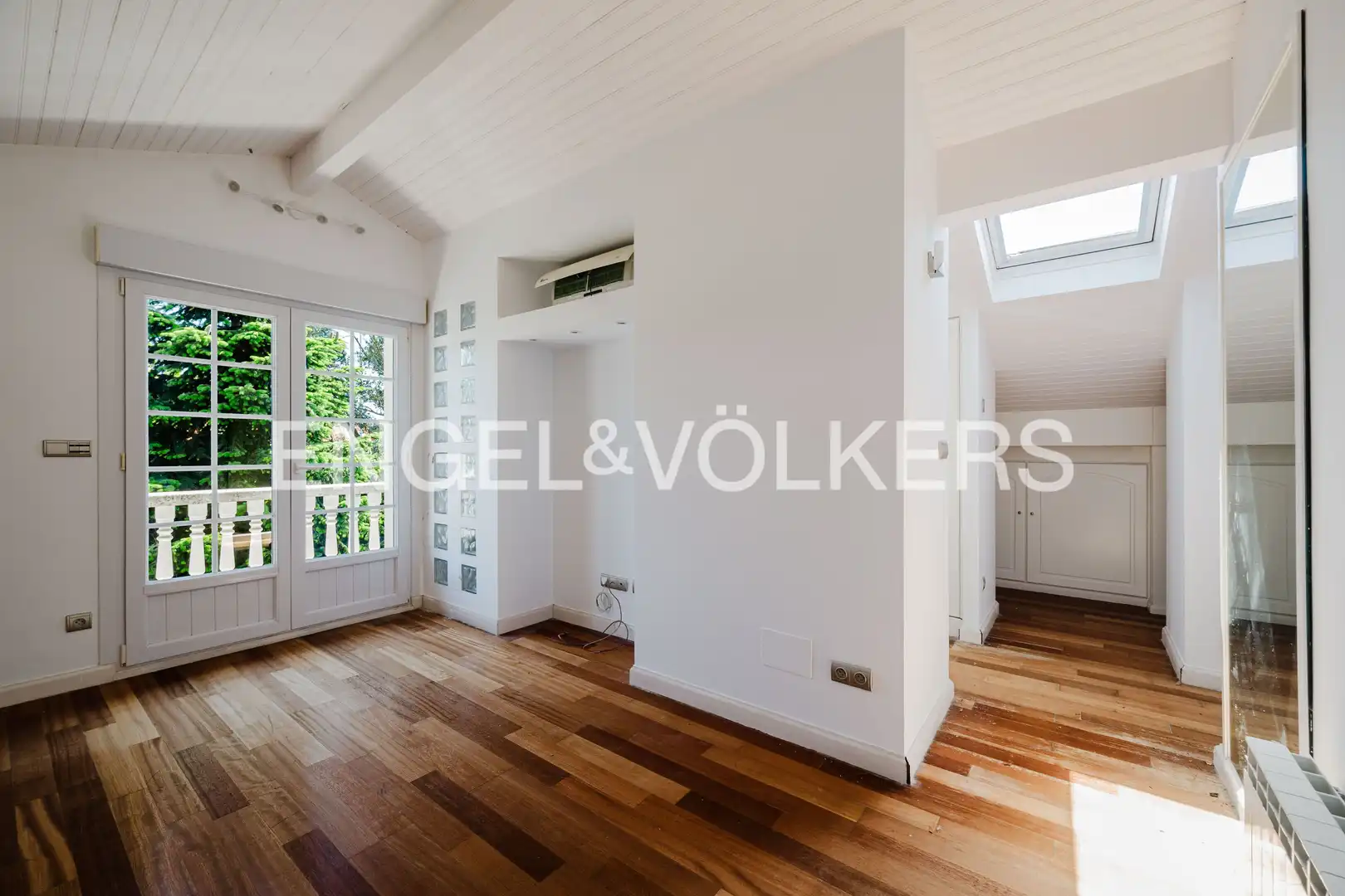 Sala de estar de Finca rústica en venta en Hendaye con Aire acondicionado, Calefacción y Jardín privado