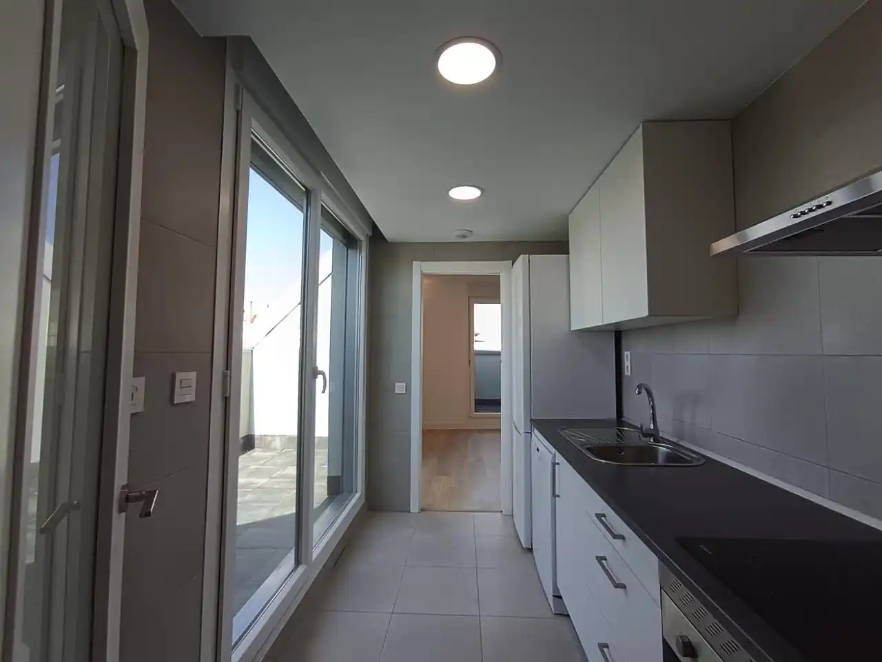 Kitchen of Duplexes for sale in Alcalá de Henares  with Air Conditioner, Heating and Terrace