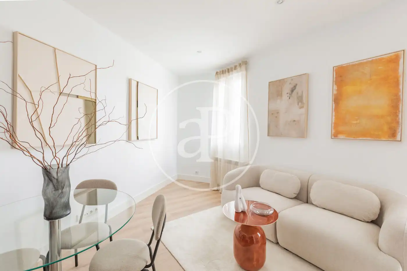 Sala d'estar de Pis en venda en Madrid amb Aire condicionat, Calefacció i Terrassa