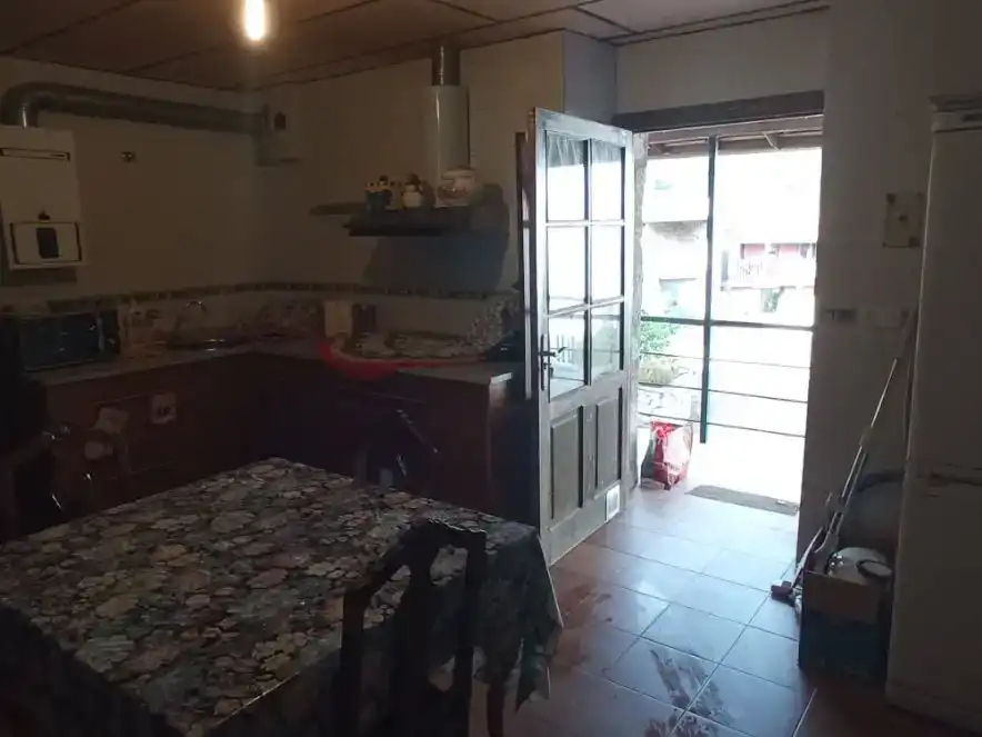 Cocina de Casa o chalet en venta en Castrelo do Val con Jardín privado, Trastero y Amueblado
