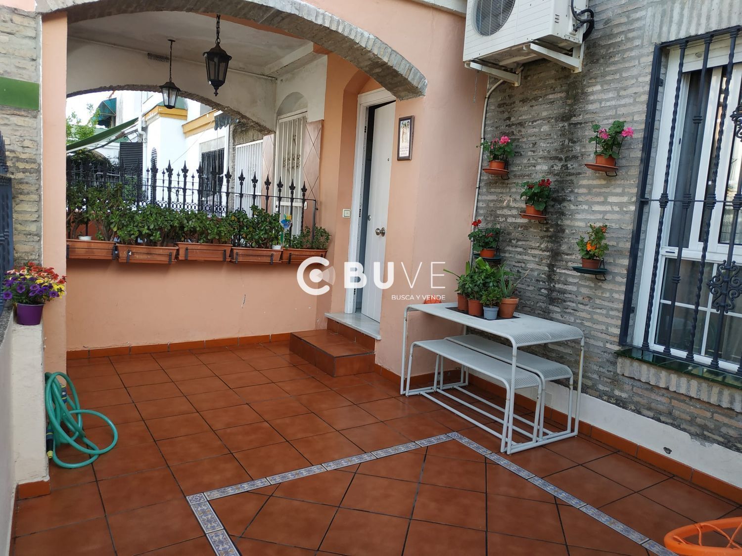 Terrassa de Casa o xalet en venda en Tomares amb Aire condicionat, Terrassa i Traster