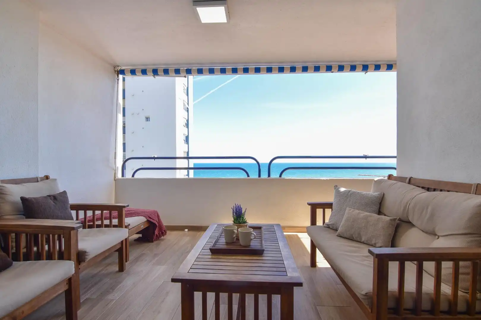 Apartment with pool to rent in Playa del Puig, imagen 2