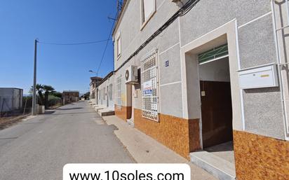 Vista exterior de Casa adosada en venda en Orihuela amb Terrassa