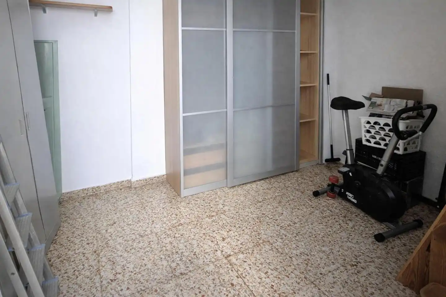 Piso en venta en Elche / Elx con Balcón