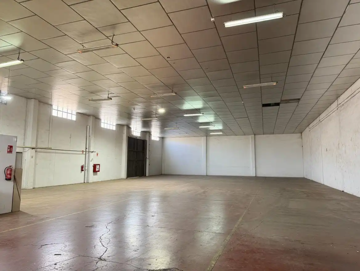 Nave industrial de alquiler en Alaquàs